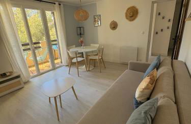 T2 tout confort et moderne, climatisé avec balcon et parking, à 10 min du port et de la plage - Foto 16