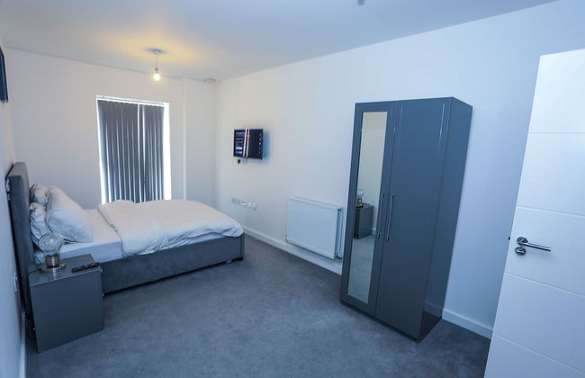 Dreams Apartments 2 Bed - Photo 6