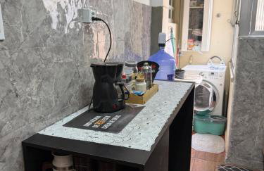 Ape ao lado do Consulado Americano - Foto 4