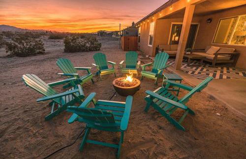 Casa Del Sol-Mountain View 3BR Home w Pool Hot Tub - Foto 42