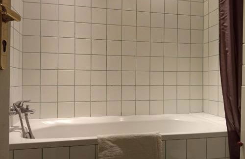 Gîte Lavande vue Luberon 33 hectares piscine Spa Sauna au cœur de Provence - Foto 36