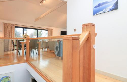 Courtyard Cottage - Photo 9