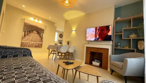 Superbe T3 climatisé - centre historique - vue port de plaisance - balcon - WIFI - 5e avec ascenseur - Foto 4