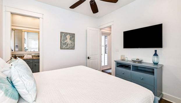 'seas The Day' In Watercolor Beach 5 Bdrm/slps 10 Steps To Dragonfly Pool! 5 Bedroom Home by RedAwning - Foto 2, Habitación