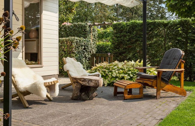 Light and Quiet Chalet With Beautiful Terrace Near Historic Goedereede - Foto 18