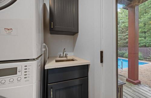 Bella and Dulce's Lakehouse by Juniper Holiday + Home - Foto 21