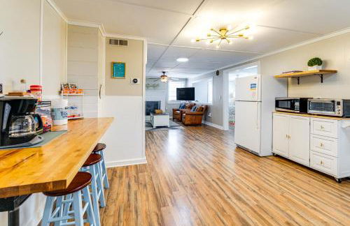 Swim, Fish and Explore! Family Hague Haven with Dock - Foto 9