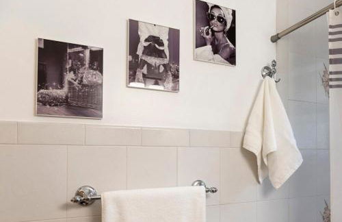 Serene Hamilton ELM 13MI to Time Square Laundry Easy Parking - Foto 7