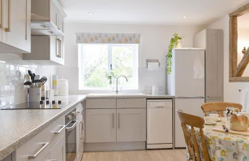 Cherry Cottage - Ukc3990 - Photo 7