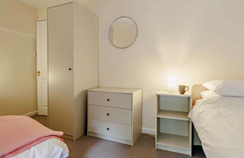 3 Bed in Cemmaes 93083 - Photo 18