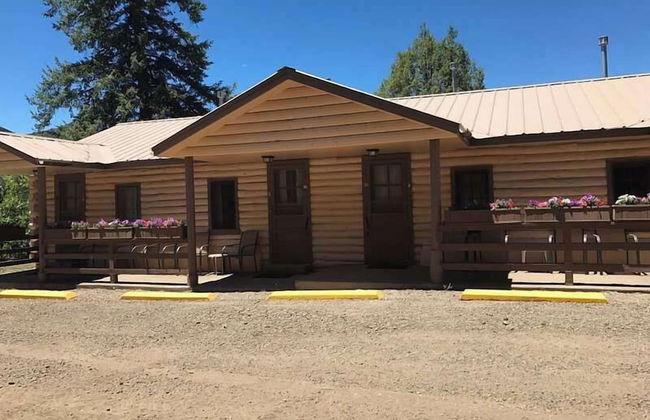 Backcountry Outfitters - Foto 24