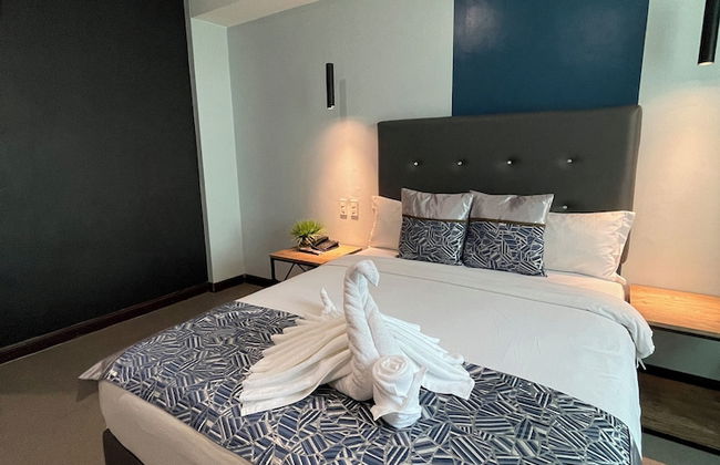 Homes at Bay Area Suites by SMS Hospitality - Photo 10