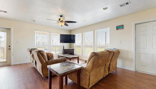 Paradise At Last - Photo 5