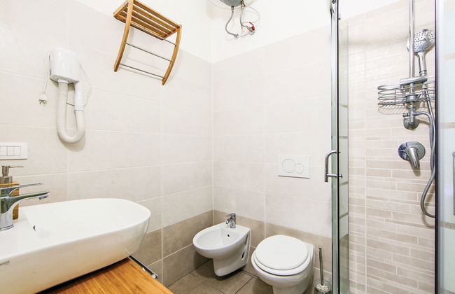 1 bedroom Apartment in Rome - Photo 9