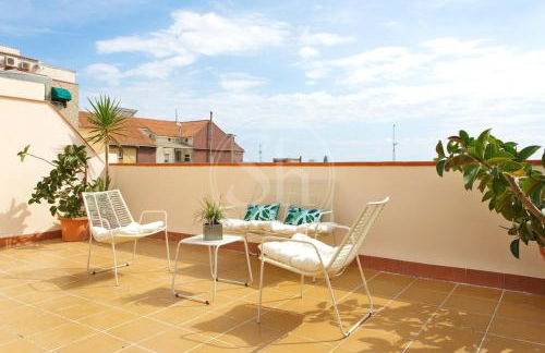 Beautiful Guinardó Apartment - Photo 16