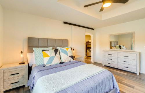 Lakefront Retreat with Game Room in Bella Vista! - Foto 14