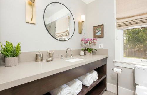 The Main Street House - Designer Napa Home - Foto 16