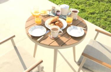 Ty Beti at Gorlan yr Efail Shepherds Hut with Private Hot Tub - Foto 38