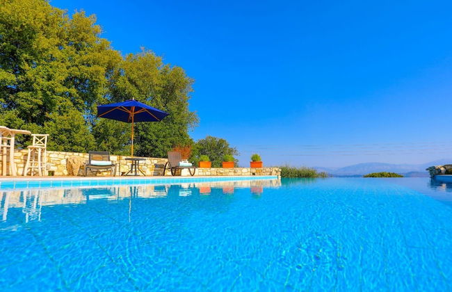 Villa Helona in Lithiasmenos - Photo 53