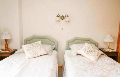 Holly Farm Cottage - Photo 22