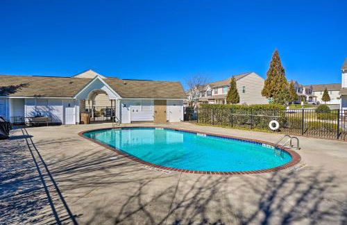 Charming Greensboro Townhouse with Back Patio! - Foto 33