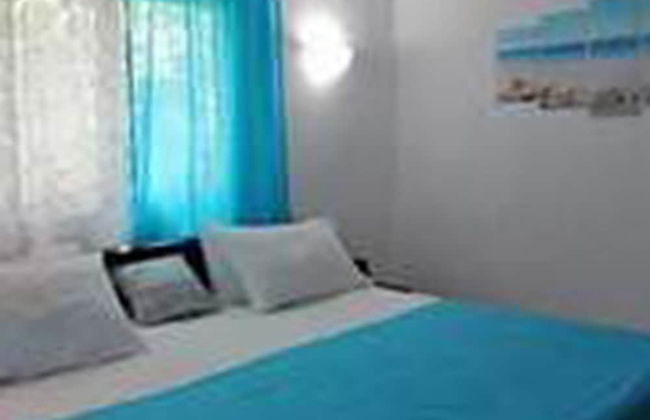 Beachfront Apartment facing Playa Popy - Photo 5