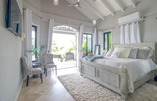 Luxury Oceanfront Villa w 2 Pools Beach Pier - Foto 28