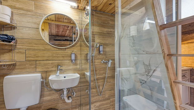 Tiny-mini Bertl With Hot Tub - Foto 4, Casa de banho