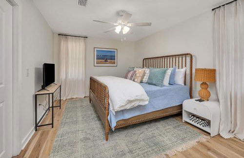 Cater Cove - private pool 1 mile to beach quiet - Foto 6