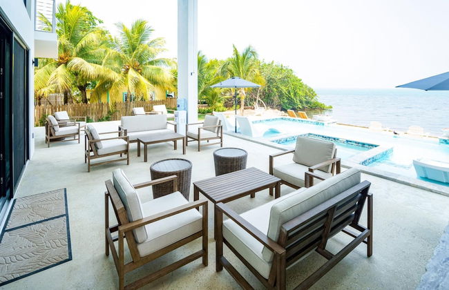 Spacious 4-bed Villa in Placencia Village w Pool - Foto 26