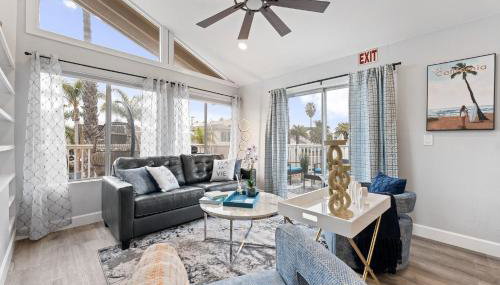 Searenity Suite- Peekaboo Ocean view 1 min walk to Beach - Foto 2