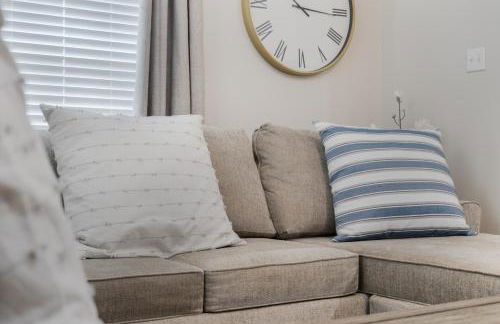 Stockyards- 4min Pet Friendly 3BR Luxe Gem - Foto 28