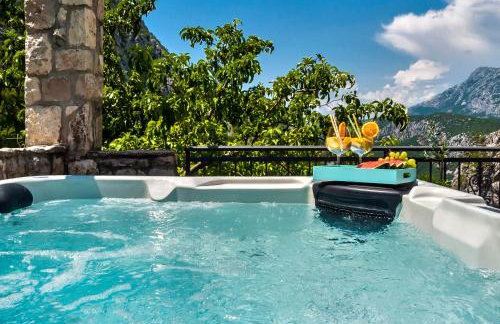 Stonehouse Korlat with open-air jacuzzi - Foto 9