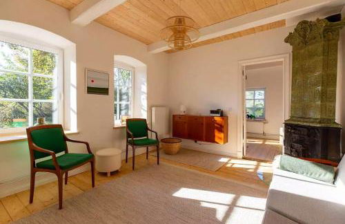 Deichschlösschen auf Pellworm - Foto 13