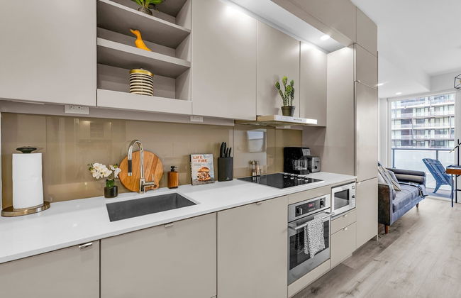 The Estate Entertainment District - Photo 11