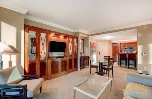 MGM Signature-17-801 1Br2Ba F1 Strip View Balcony - Foto 18