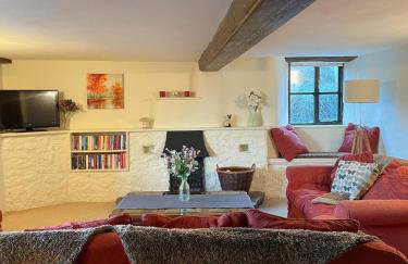 The Farmhouse - Photo 45