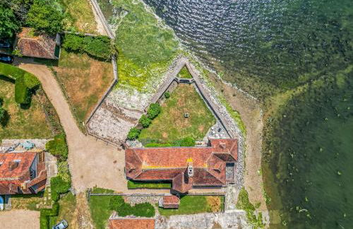 Historic Waterfront Home in Bosham - Pass the Keys - Foto 12