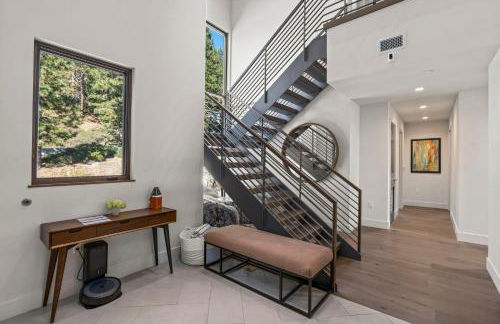 Appreciate this exclusive private penthouse located on Lake Tahoe - Foto 31