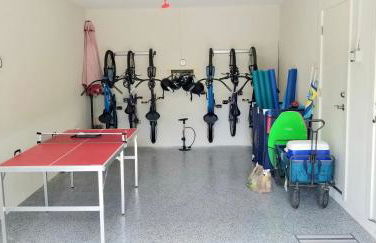 AMI/Holmes Beach - 3/2 Home - Private Heated Pool and Yard - walk to beach - Photo 21