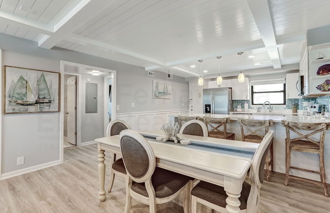 Fully Remodeled Condo with Atlantic Ocean View and Access to Private Fishing Pier by RedAwning - Foto 35