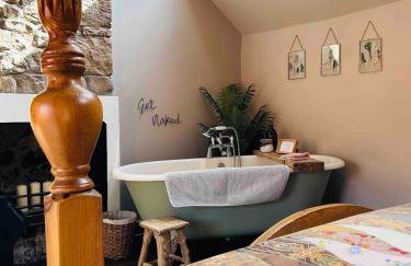 The Old Dairy Cottage - Photo 23