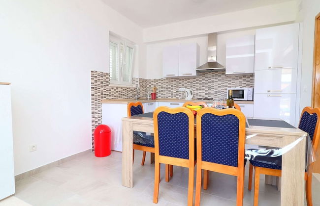 Apartments Radojkovic Lumbarda - Comfort Two Bedroom Apartment With Terrace and Sea View - Foto 7