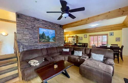 Cabin 7 sleeps 8 BEAUTIFUL BOULDER BAY, BIG BEAR - Foto 1