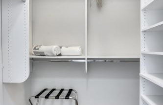 Sheridan Park Stunner! No Matter if You Are in Town for Business or Fun This Property Has You Covered apts - Photo 24