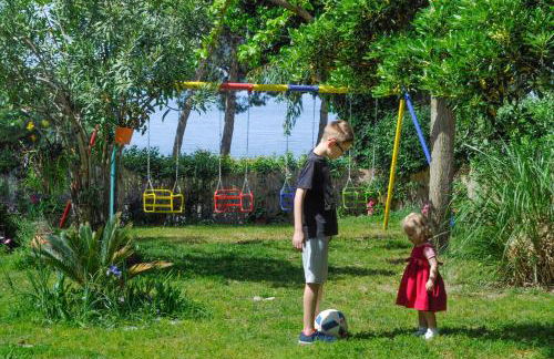 Heracles Guesthouse - Photo 7