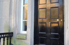 2 Bedroom Sofa bed in livingroom Castle View 1st floor sleeps 6 - Foto 2