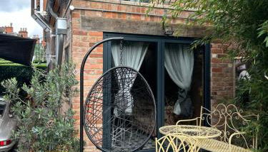 Keepers Lodge - Photo 5, Garden view