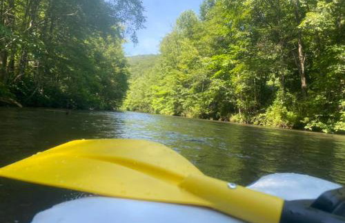 Historic Sears River Home (Main Level) on 10 Acres - Foto 14