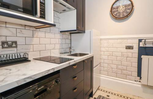 Ismay Billiard Room Apartment - Titanic Interest - Foto 10